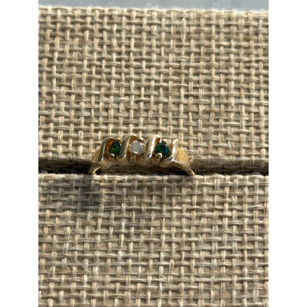 Vintage Style Ring 1 Clear 2 Green Stones, Gold Tone, Stackable Size 5.75. Pinky